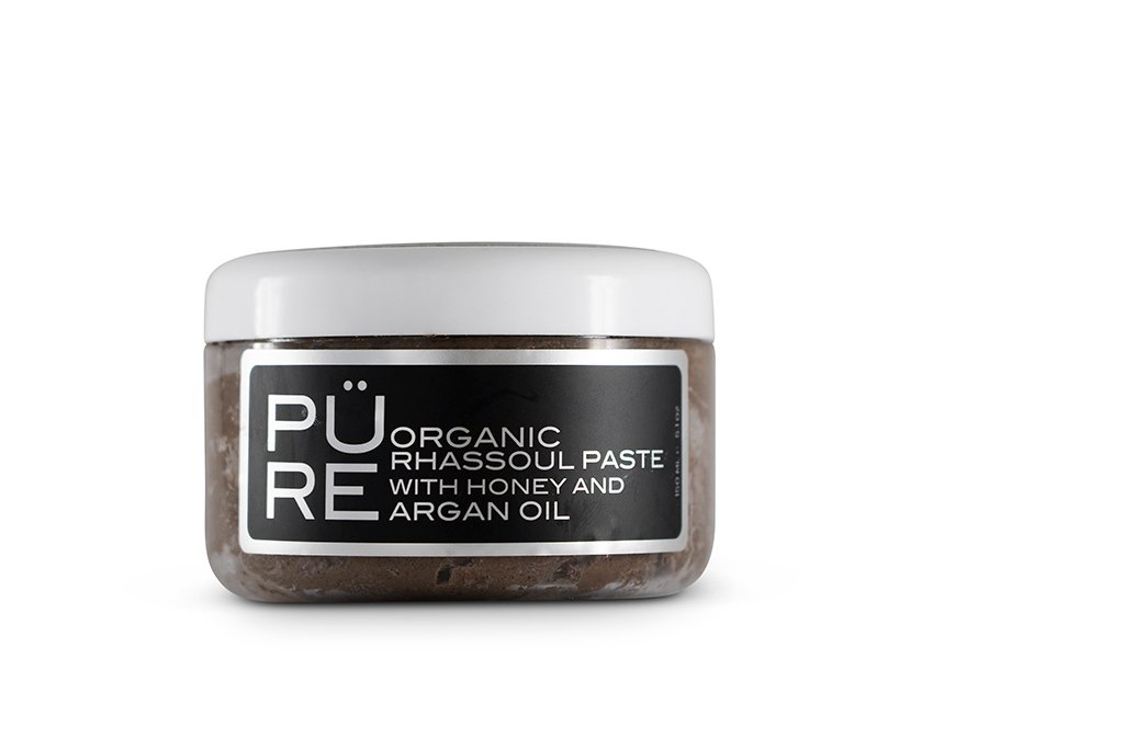 Professional cosmetic product photo editing services designed for skincare and beauty brands. We deliver clean, vibrant, and high-contrast edits with perfect color accuracy, dust removal, reflection control, and shadow creation to make your cosmetics look flawless and premium online.