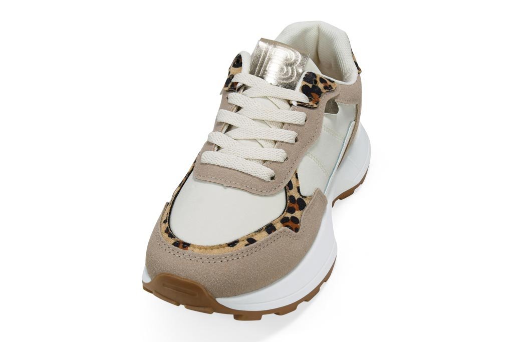 Footwear-Photo-Editing-Services-–-Product-Photo-Solution-(8)