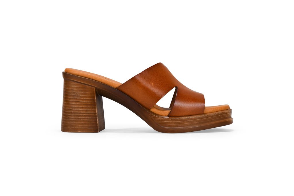 Footwear-Photo-Editing-Services-–-Product-Photo-Solution-(8)