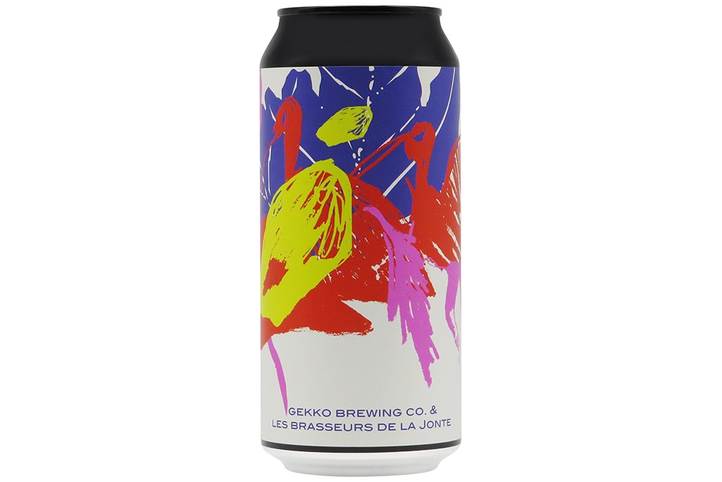 High-end beverage photo editing services for e-commerce and advertising. From water bottles to wine labels, we enhance every drink product image to attract buyers and build brand trust.